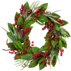 Holiday Living 1-Pack 22-in Indoor Green Leaf And Berry Artificial Christmas Wreath