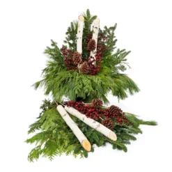 Brookdale Treeland Nurseries 36-in Christmas Decorative Basket For 2 Arrangements